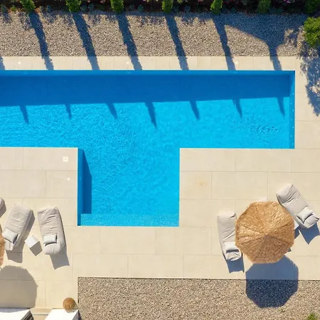 Hvar Luxury And Pool With View In Heart Of